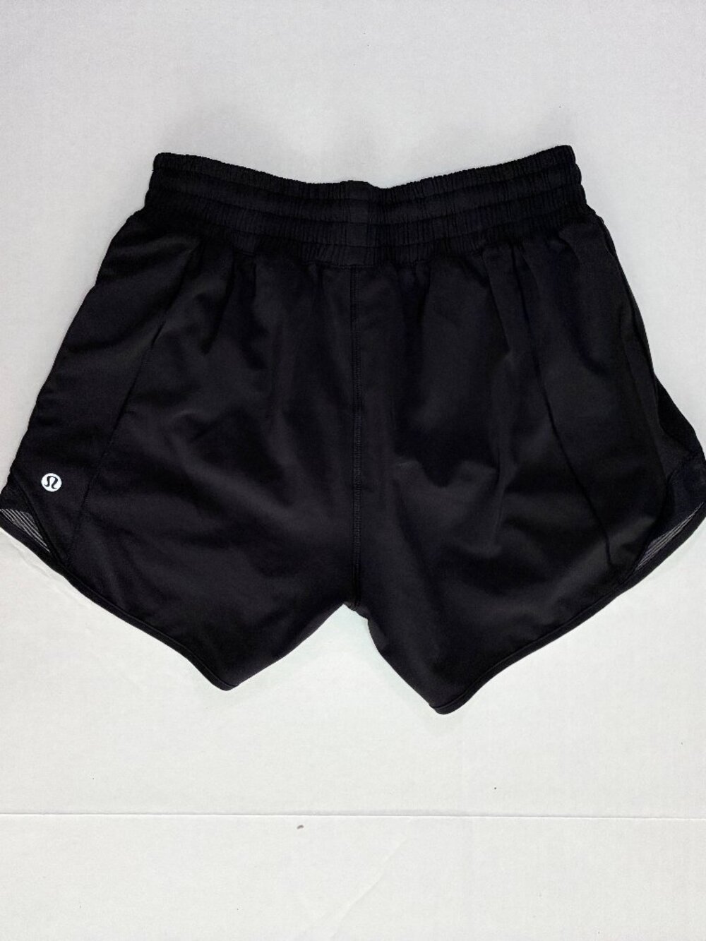 Lululemon Hotty Hot Running Athletic Shorts - Size 4 - Black